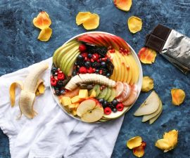 fruktoza owoce na talerzu